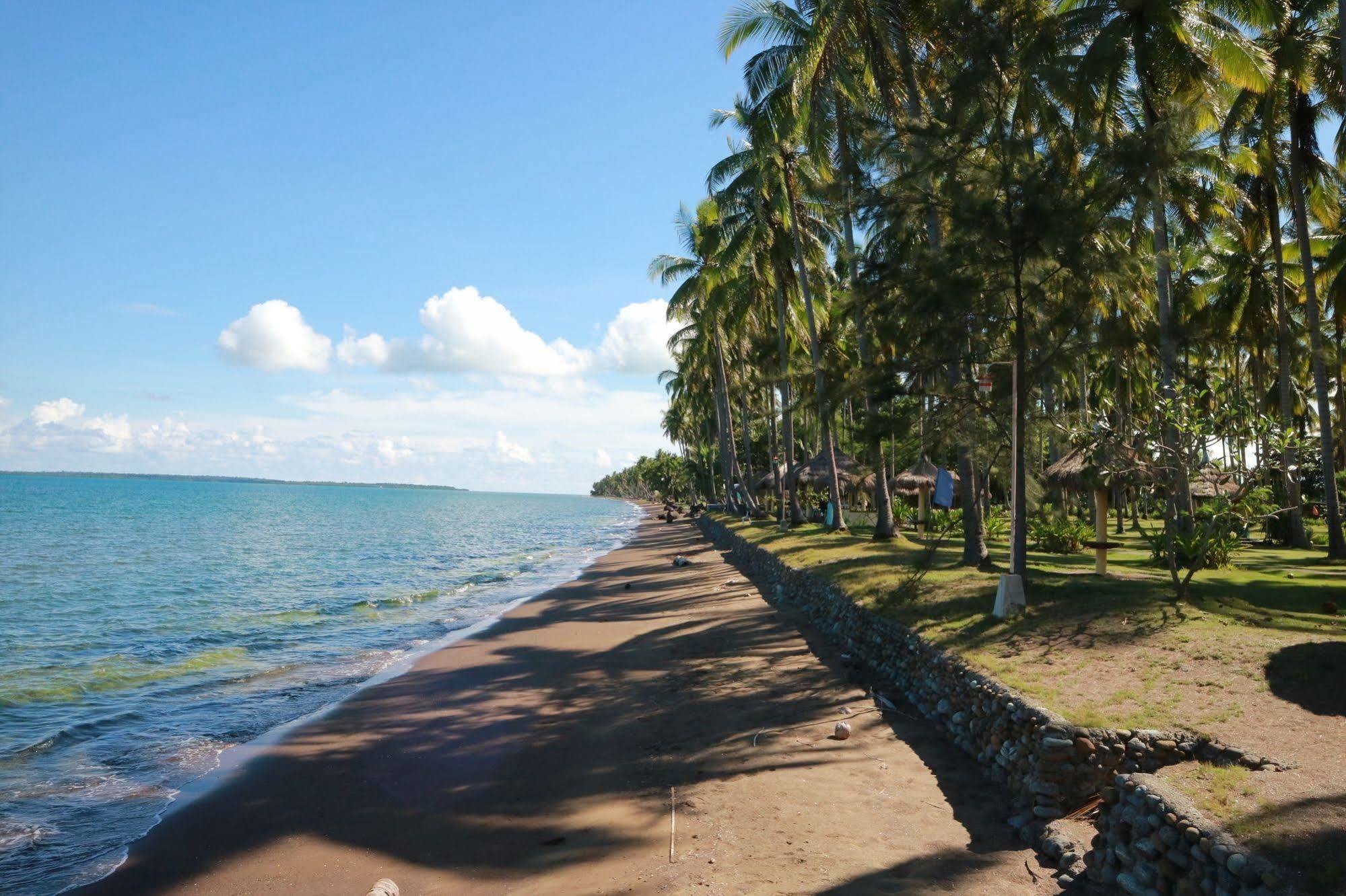Crystal Paradise Resort Spa & Winery Narra Exterior photo